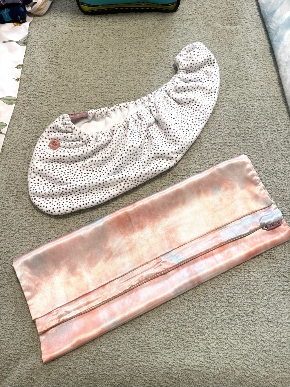 Kitsch Pillow Case and Towel Hair Wrap